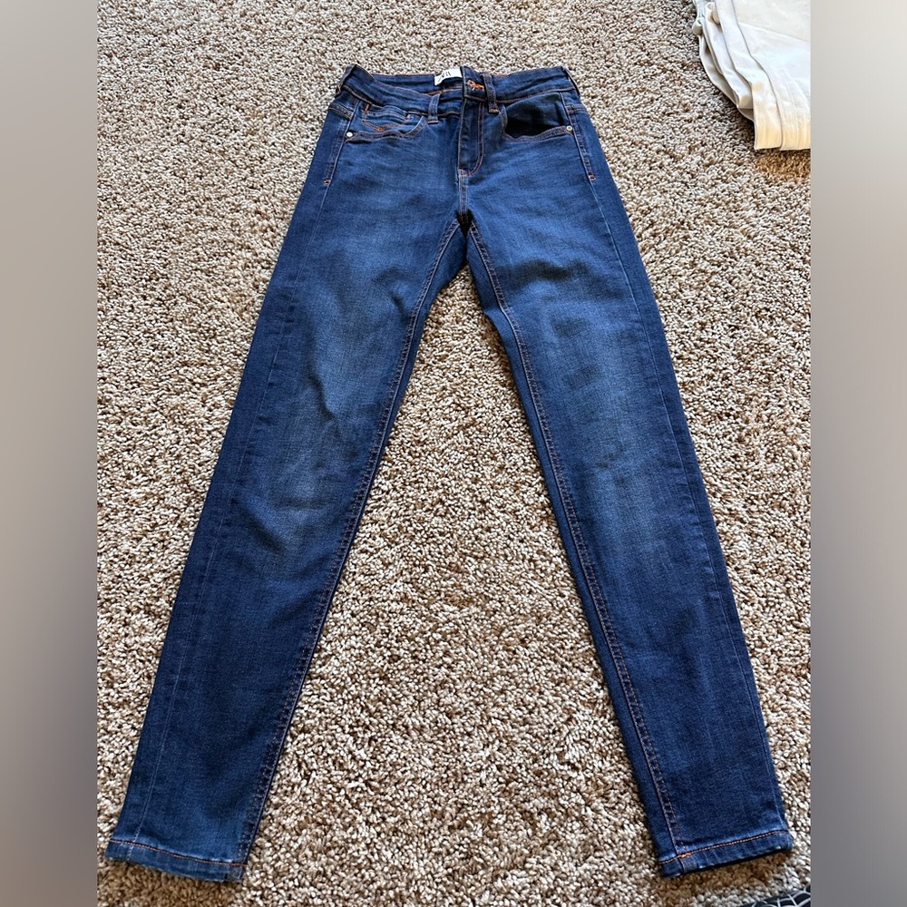Zara jeans